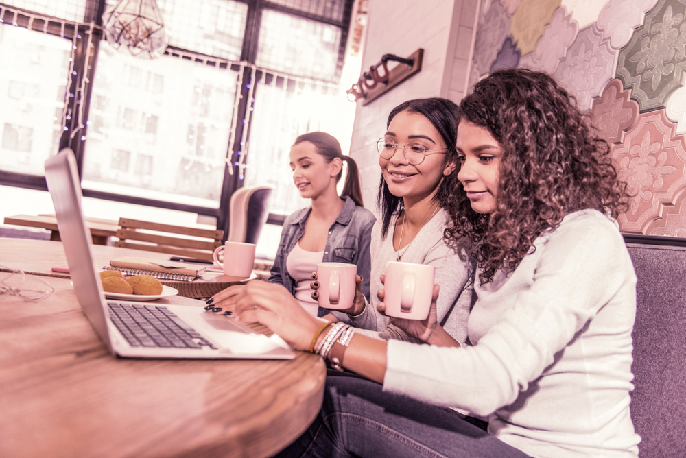 图片——国际学生，1000px