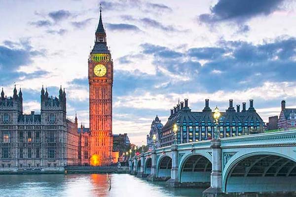 Picture of Houses of Parliament, London, UK